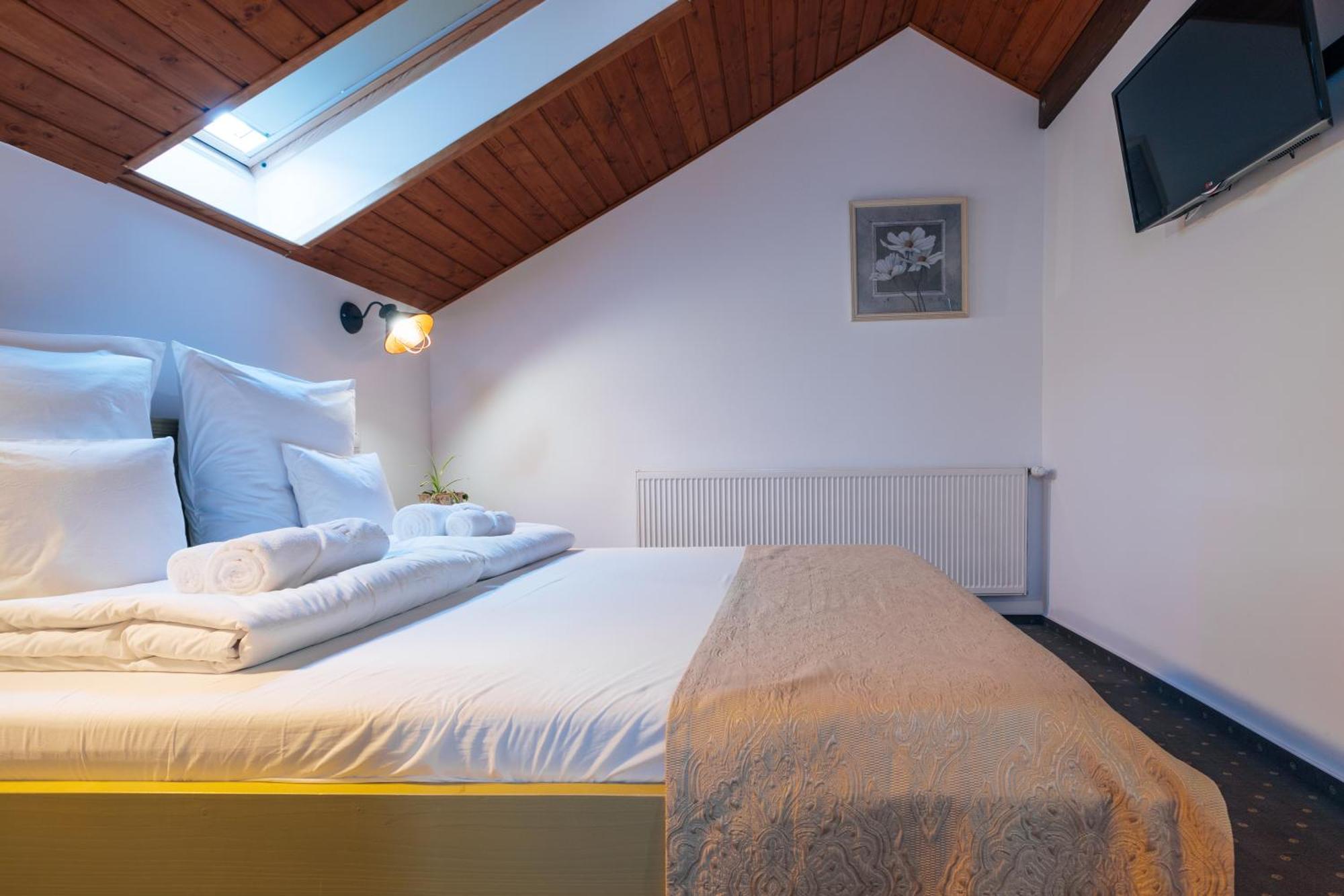 Zumzet Bed and Breakfast Şelimbăr Buitenkant foto